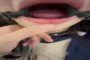 老公不在家，偷情极品身材已婚少妇！  背景图片