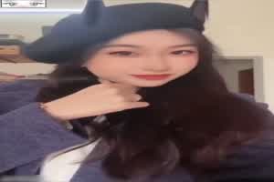 「表姐好正啊』外表高冷内心淫荡表姐  背景图片