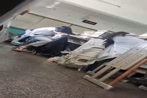 门事件 教室是用来学习的地方不是用来打飞机撸管的！  背景图片