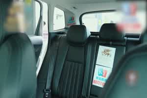 91制片 大学生惨被网约车司机迷奸  背景图片