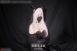 NANA豹纹小恶魔朝高潮  背景图片