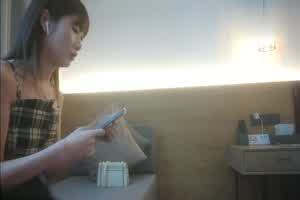 极品探花约啪  2000网约22岁小妹  背景图片