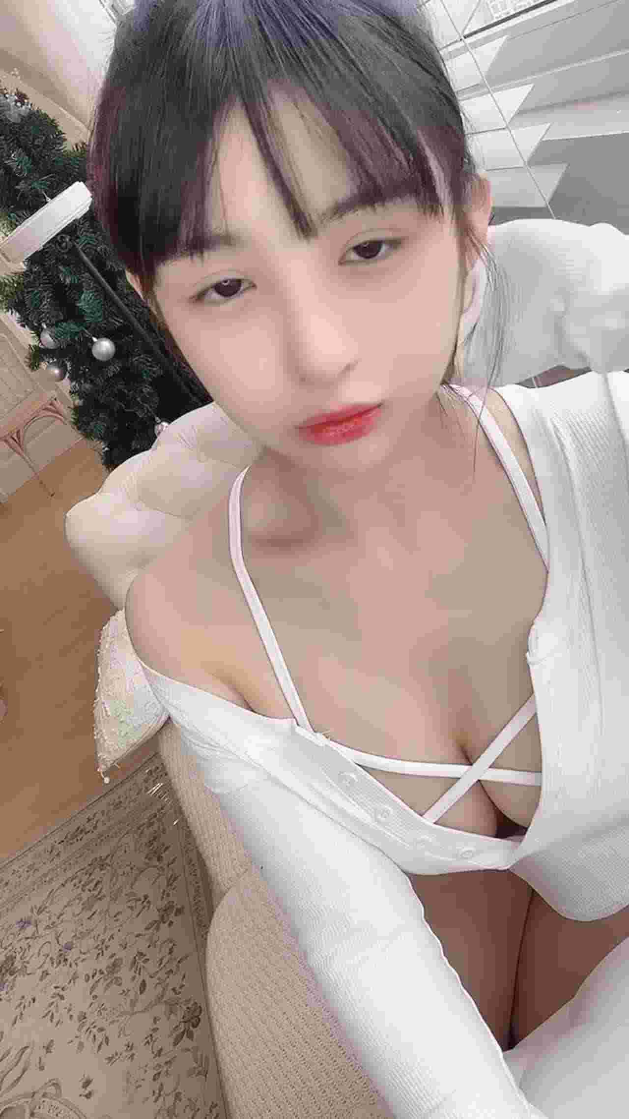  极品慎入 樱井宁宁 超可爱合法小萝莉 的剧照10