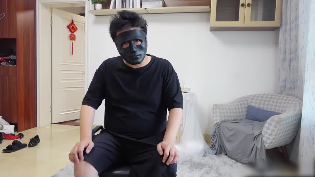  弟弟打手枪被漂亮阿姨发现 胁迫做爱蹂躏捆绑sm 的剧照9