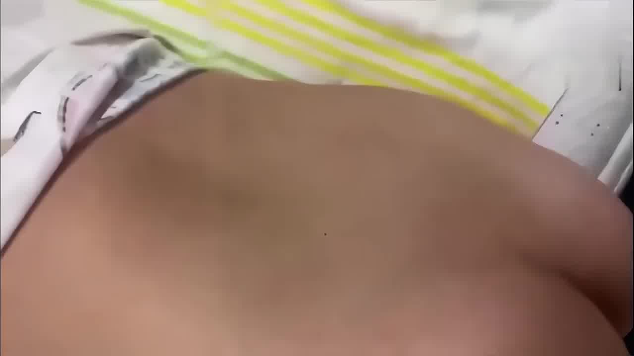  重庆真实母子乱伦，儿子想跟爸爸一起操劲爆全过程 的剧照8