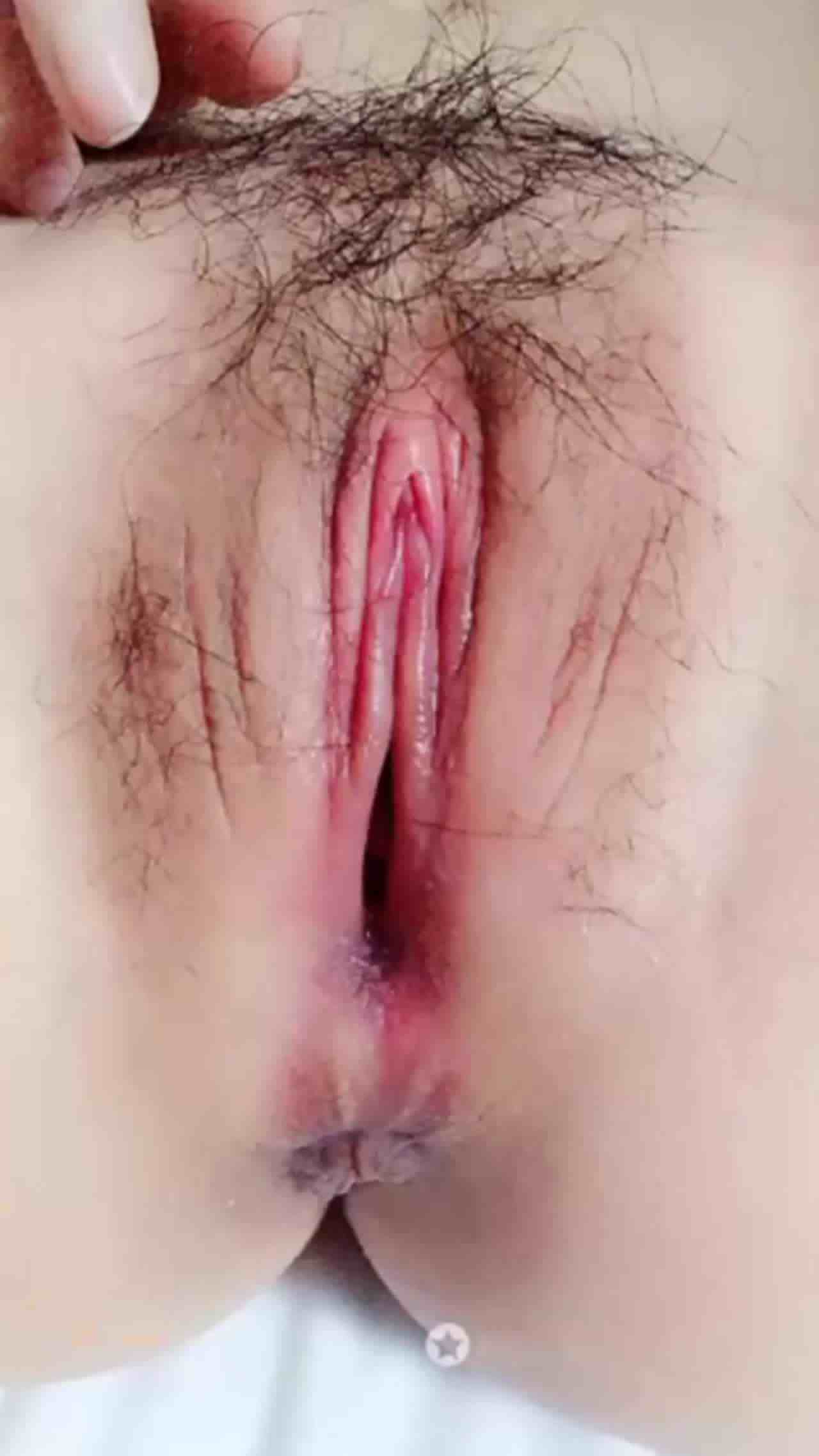  校花级合集精选!清纯女学生甜美笑容下的眉眼娇喘撸点极高不能错过的精彩! 的剧照3