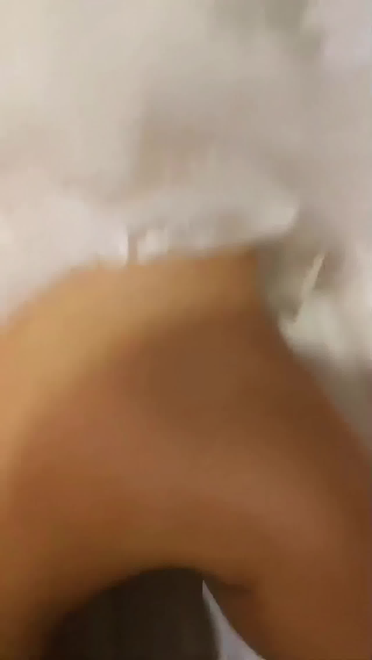  新娘婚礼当天被前男友啪啪 的剧照8